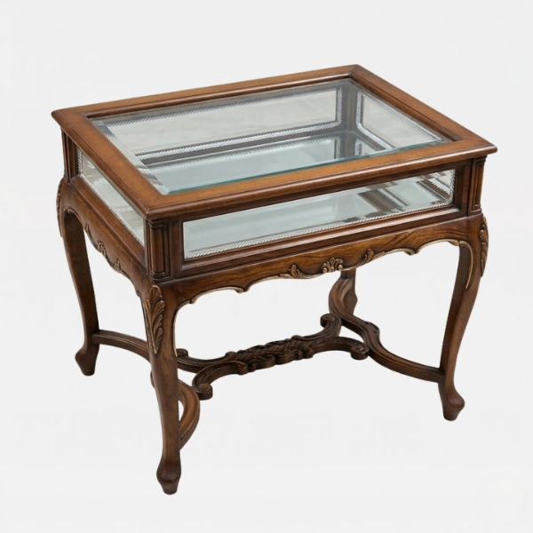 Classic Display Table